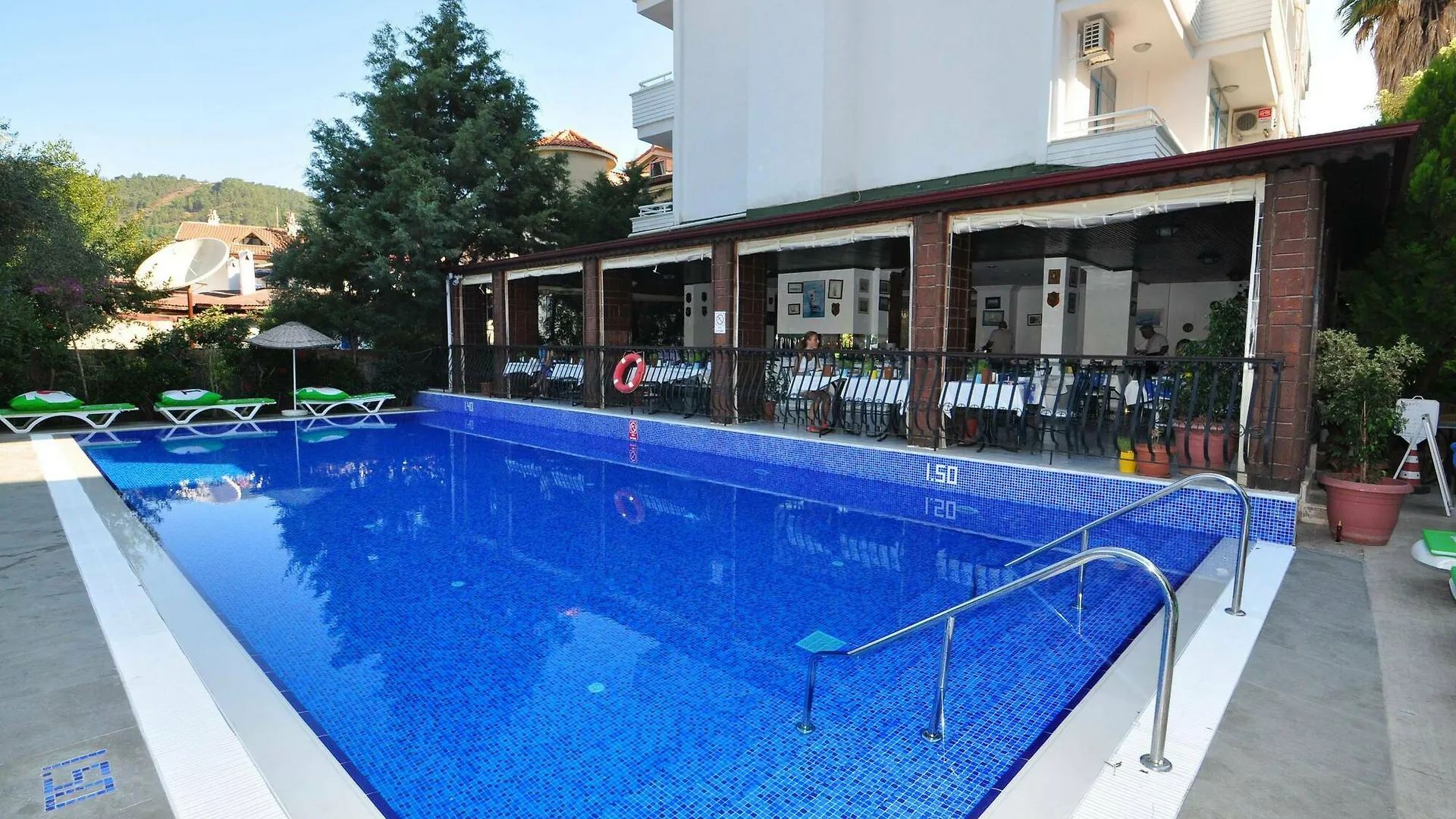 Navy Hotel İçmeler